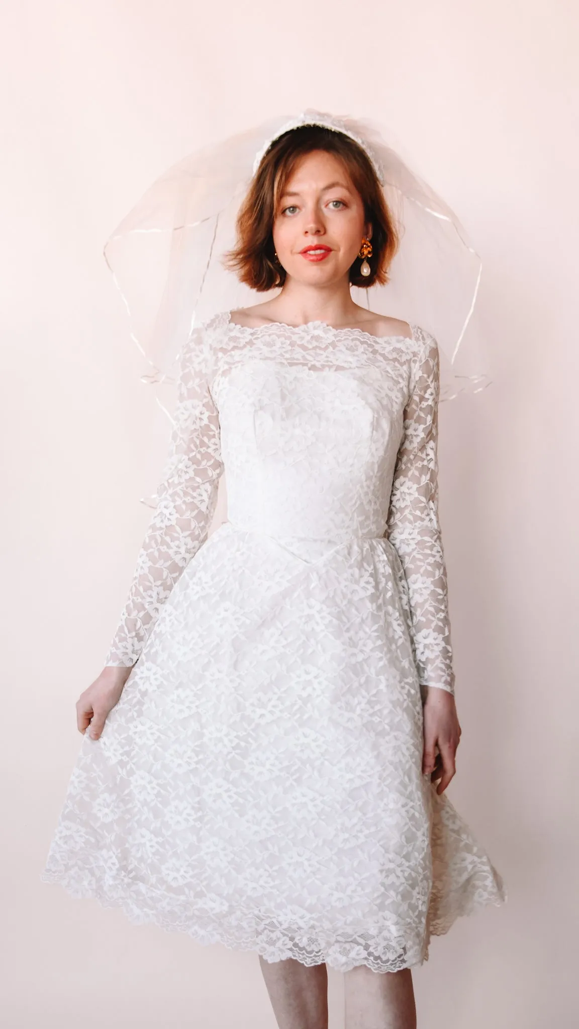 1950s Lace Fit and Flare Wedding Dress, sz. XS