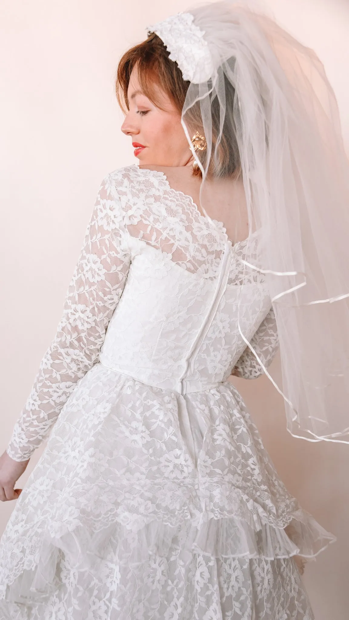 1950s Lace Fit and Flare Wedding Dress, sz. XS