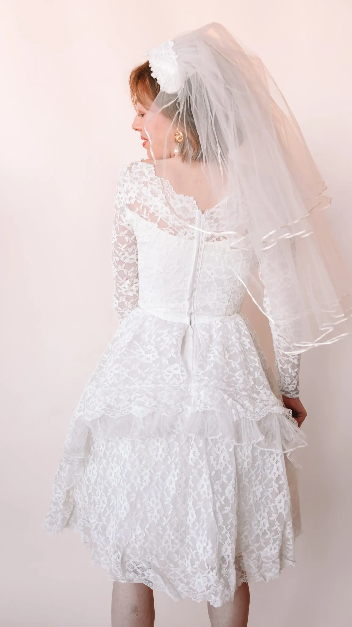 1950s Lace Fit and Flare Wedding Dress, sz. XS