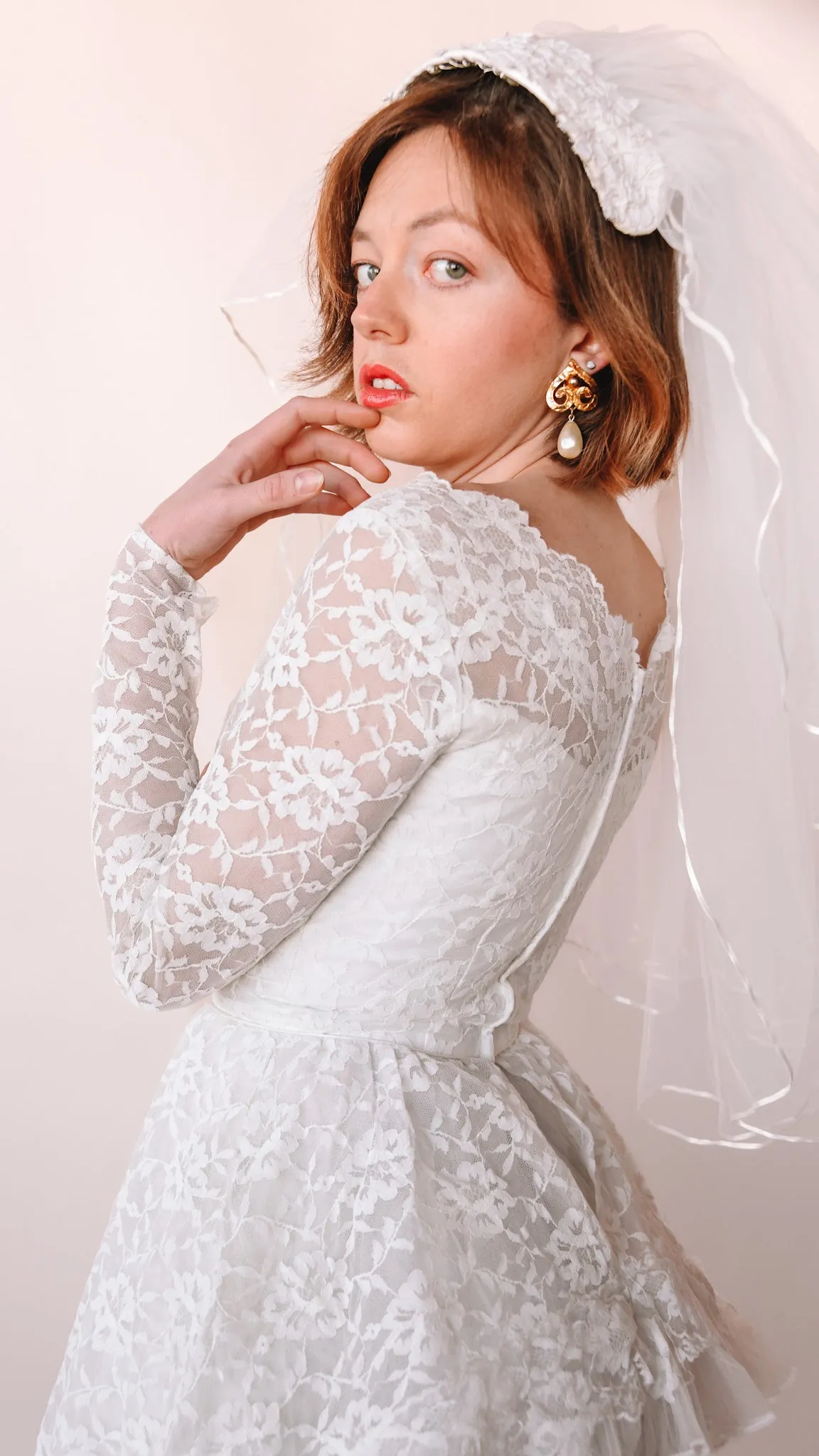 1950s Lace Fit and Flare Wedding Dress, sz. XS
