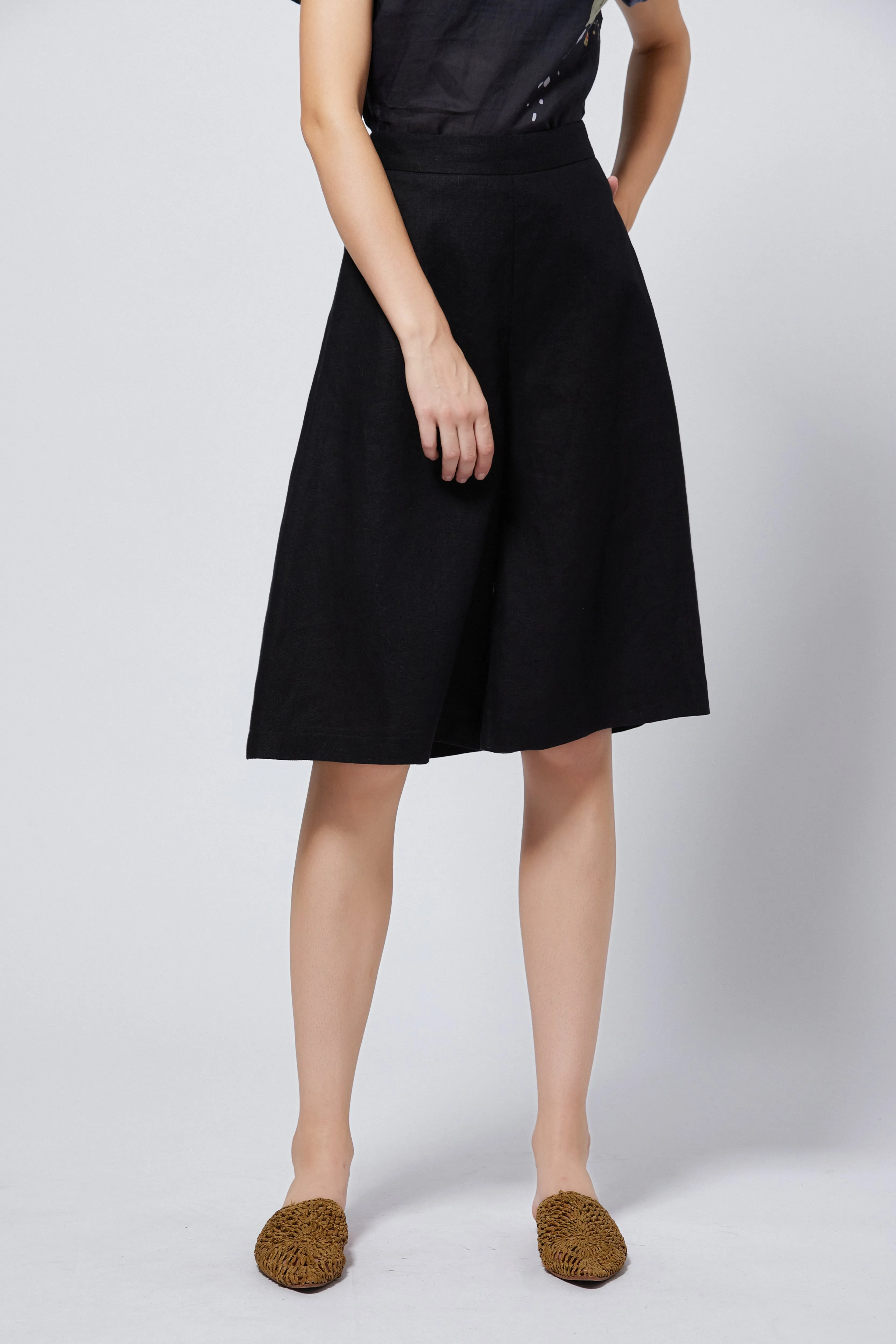 Black Beauty Wide leg Culottes