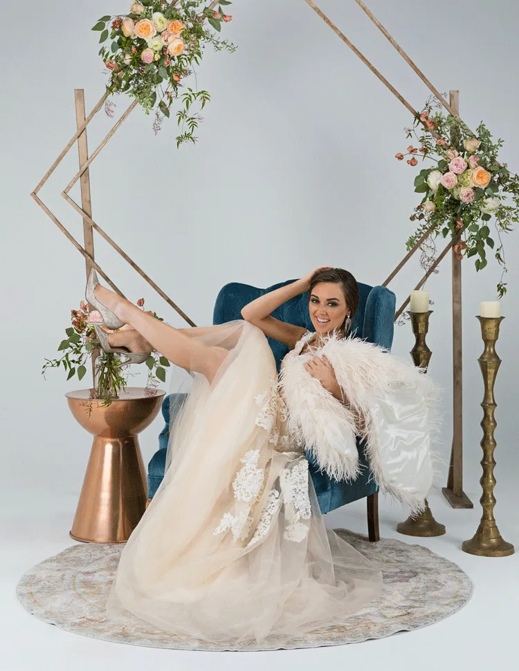 Daphne - Feather Cape in Cream
