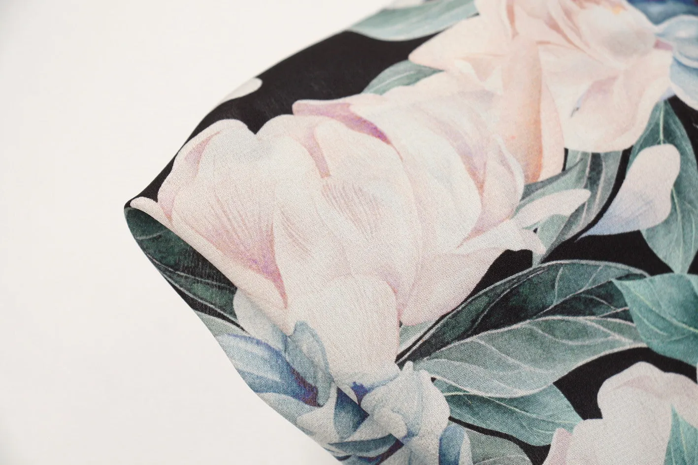 Ellie's Garden Teal Silk CDC