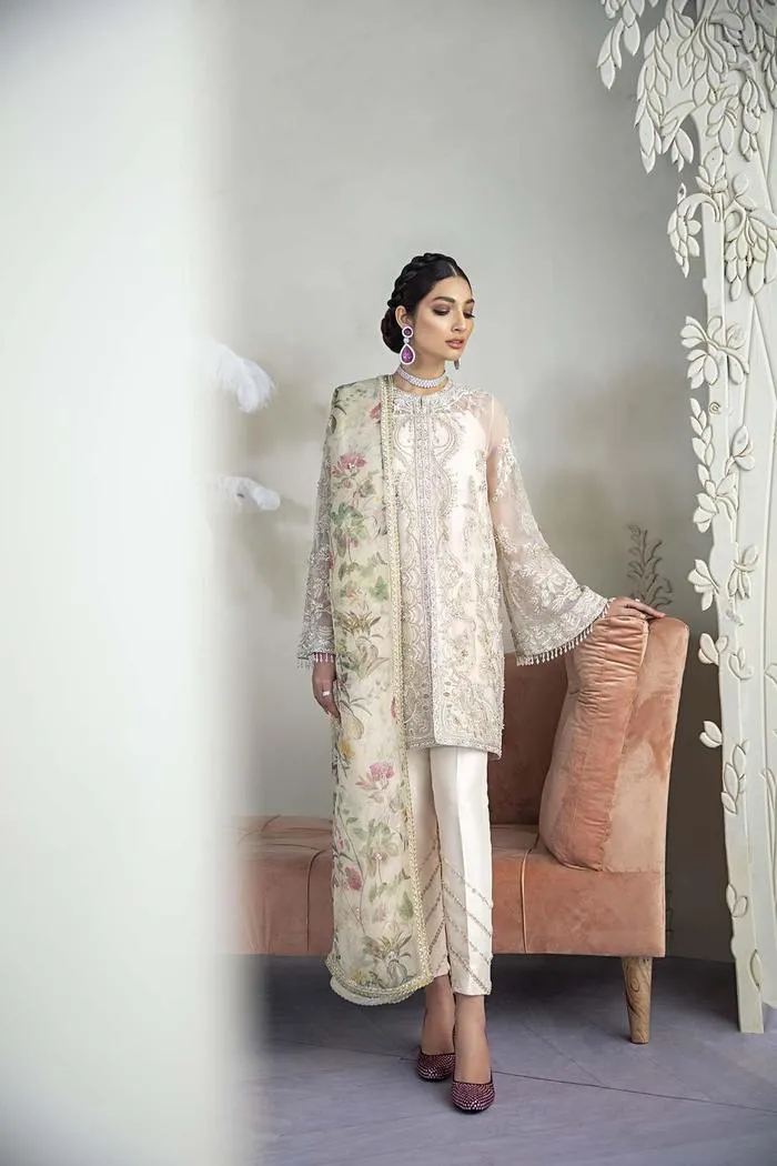 Luxury Pret '21 - Caressa