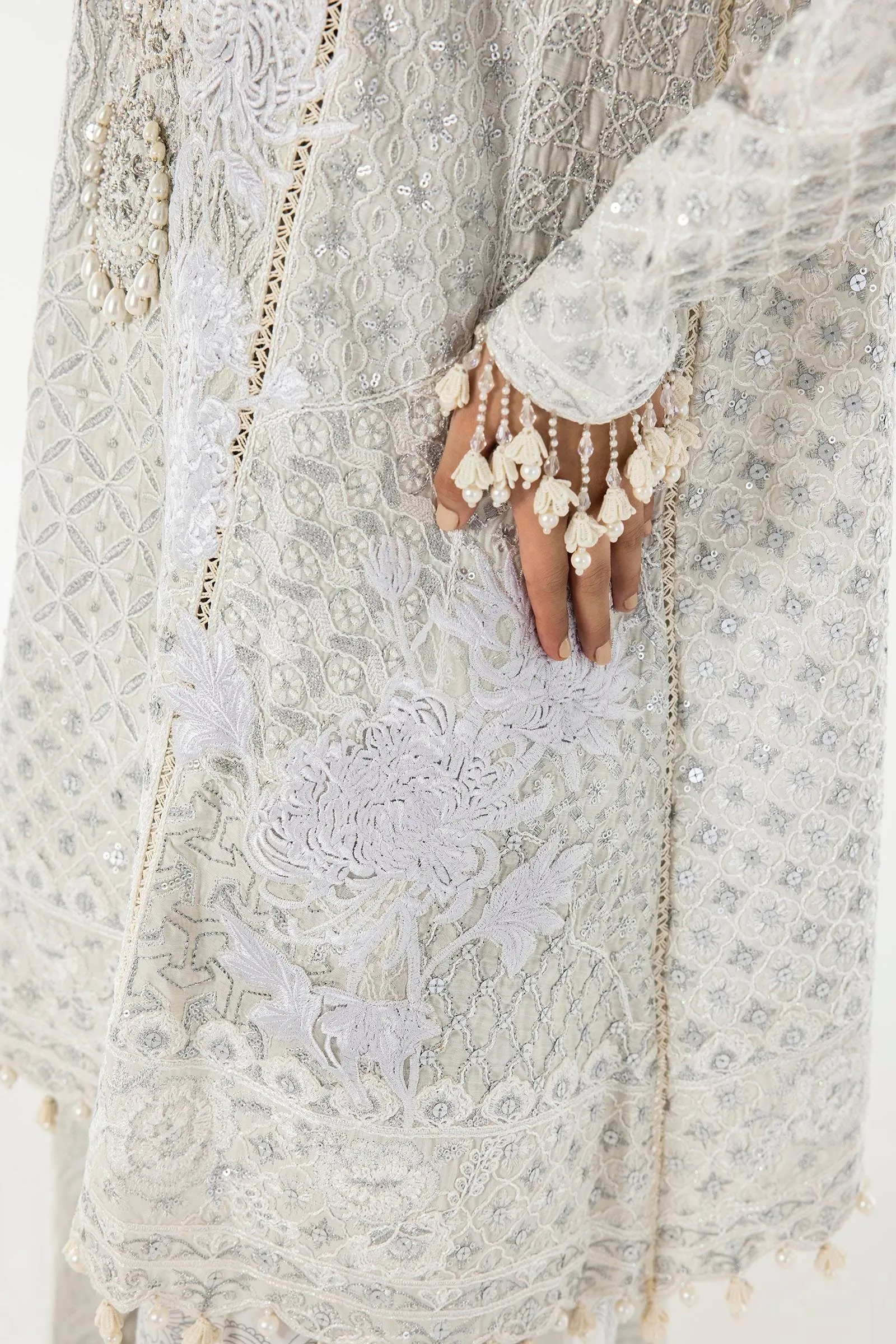 Luxury Pret '24 - SS24FOR246P3