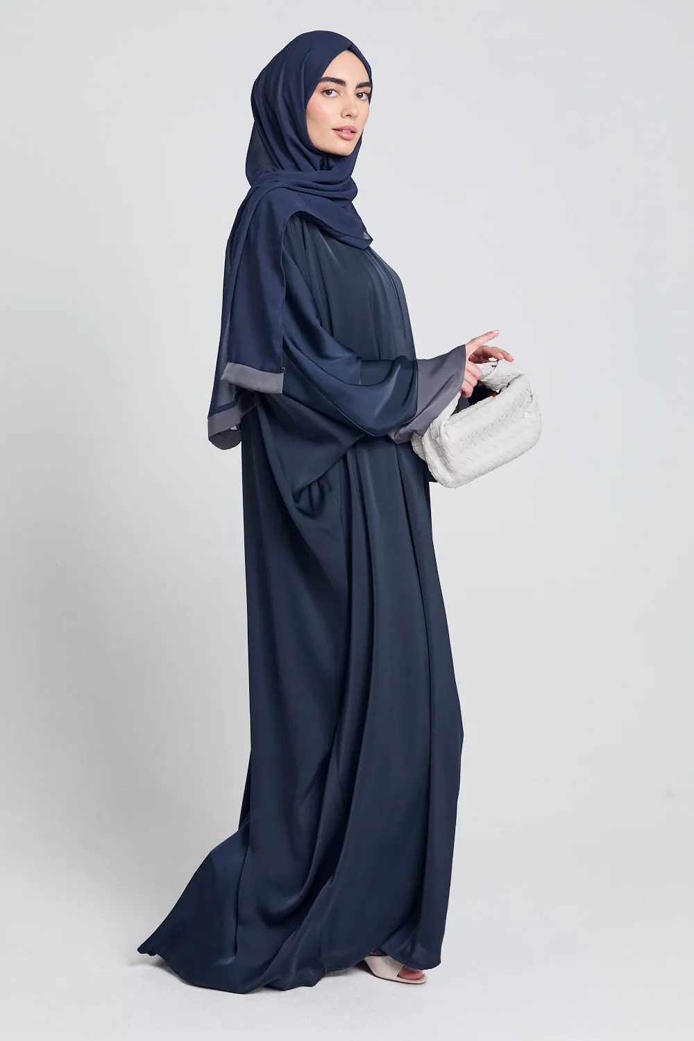 Open Farasha With Folded Contrast Cuffs - Navy
