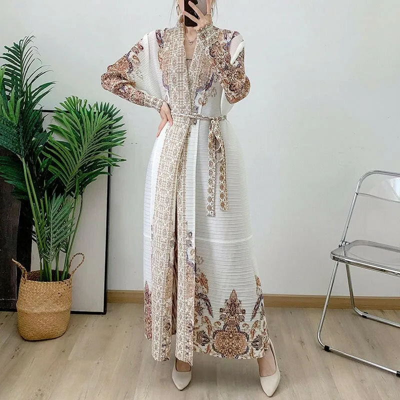 Pleated Coat Cape Arabic Robe with Floral and Geometric Patterns