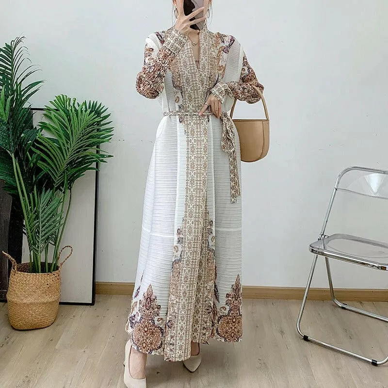 Pleated Coat Cape Arabic Robe with Floral and Geometric Patterns