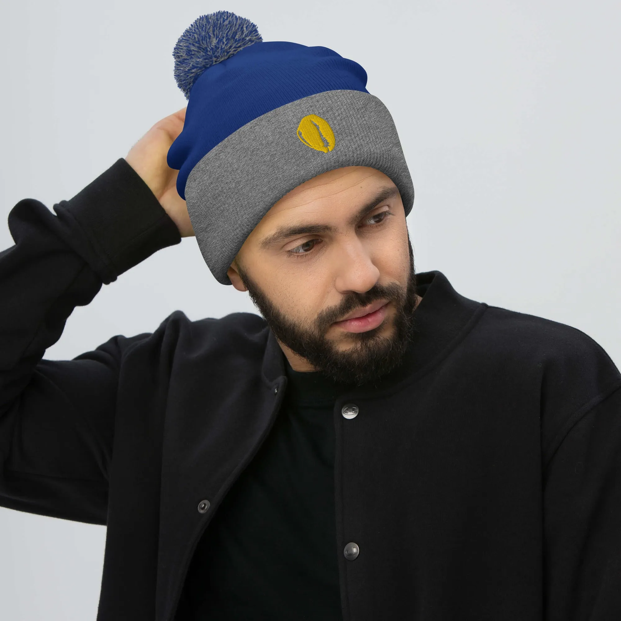 Pom-Pom Beanie 2 Gold Cowrie