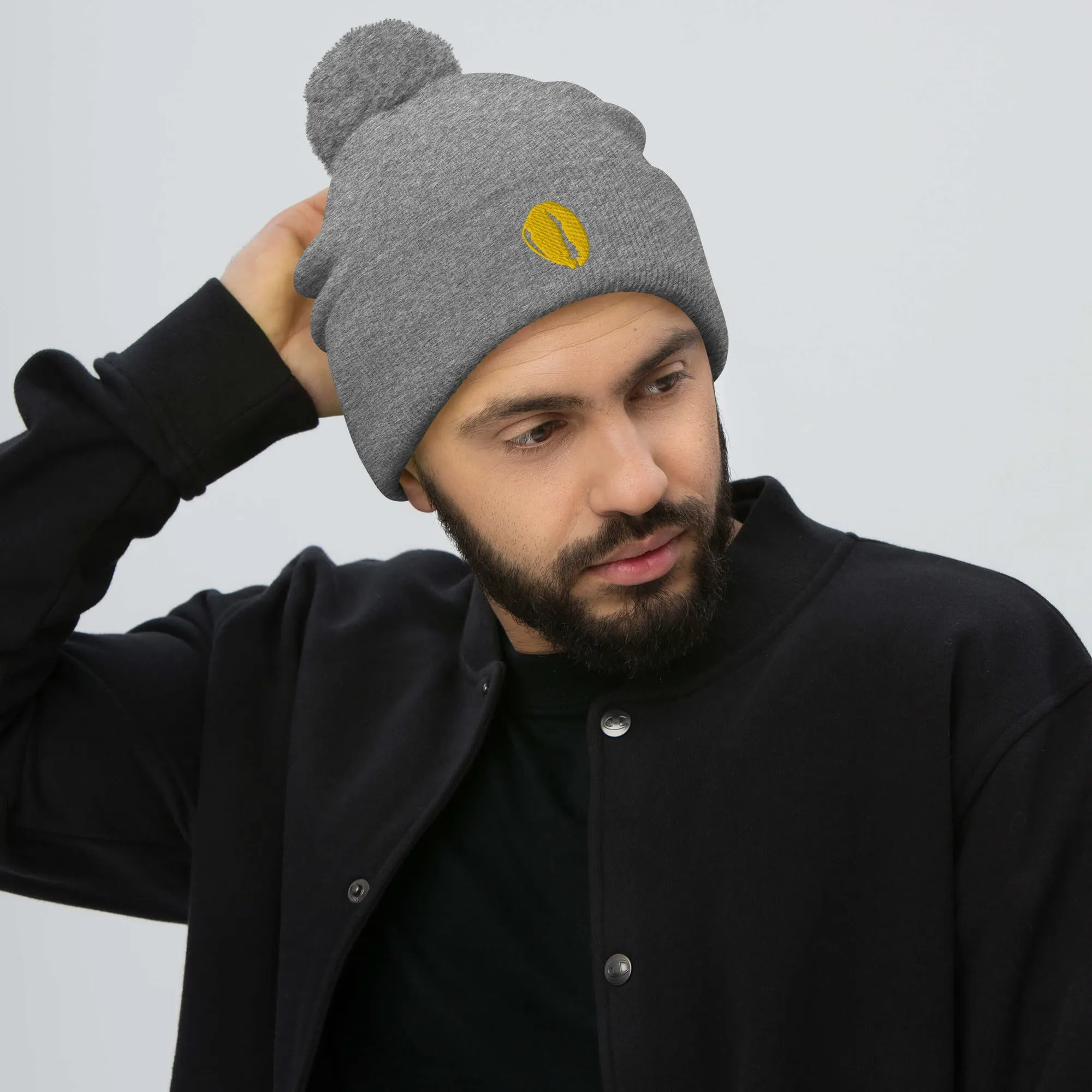 Pom-Pom Beanie 2 Gold Cowrie