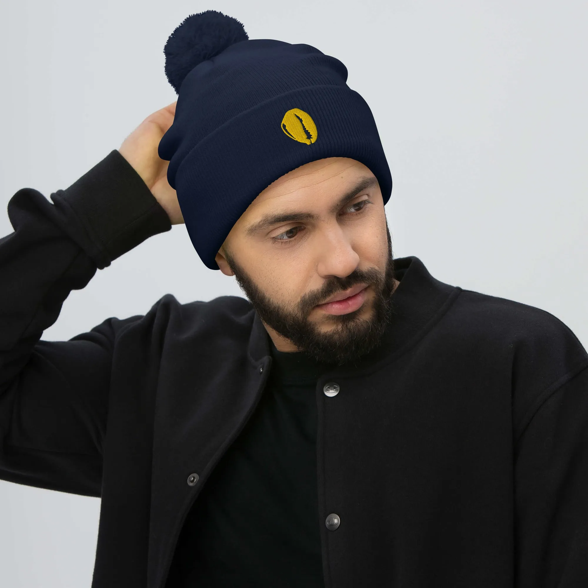 Pom-Pom Beanie 2 Gold Cowrie
