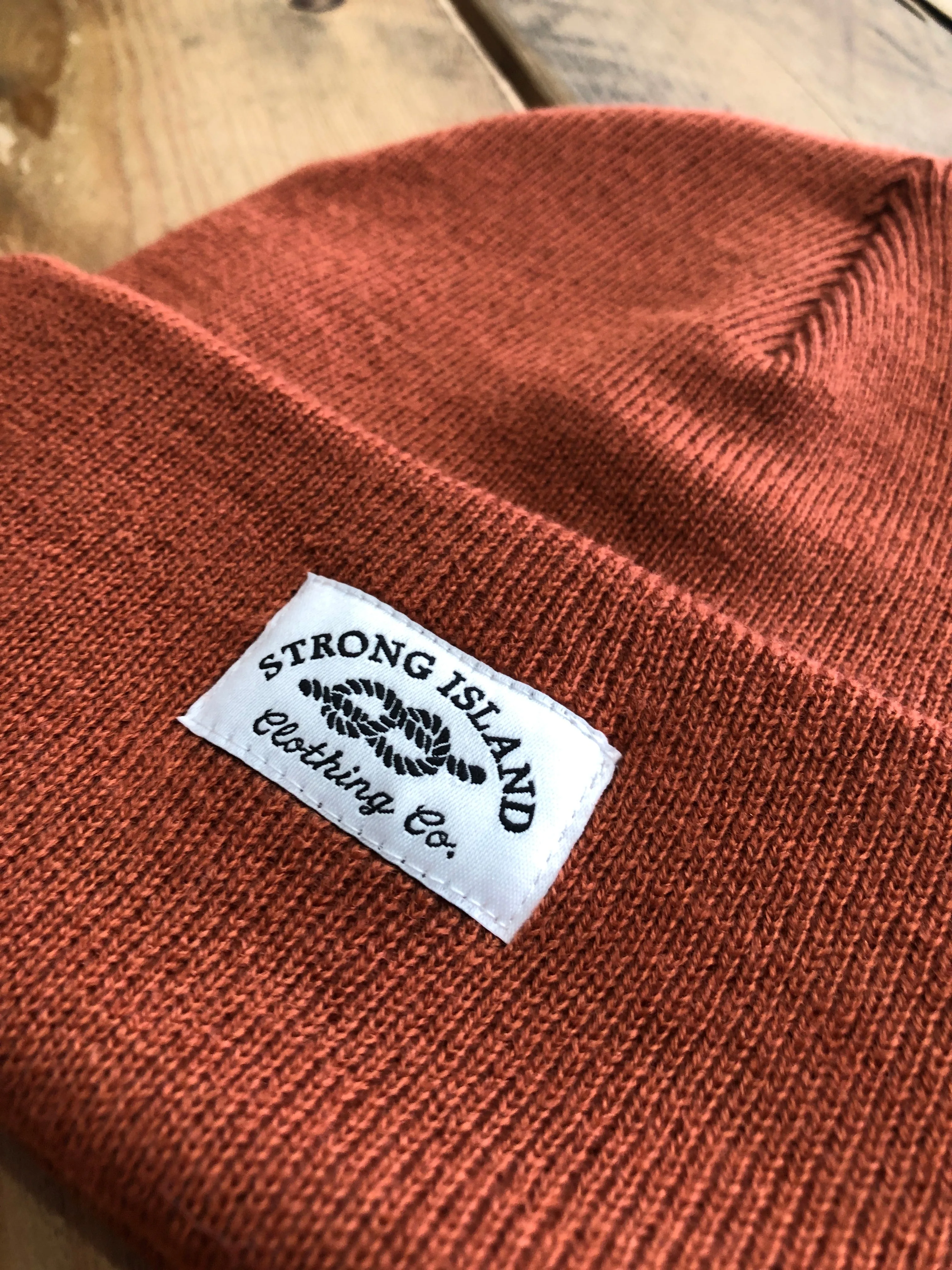 Staple Beanie // Rust