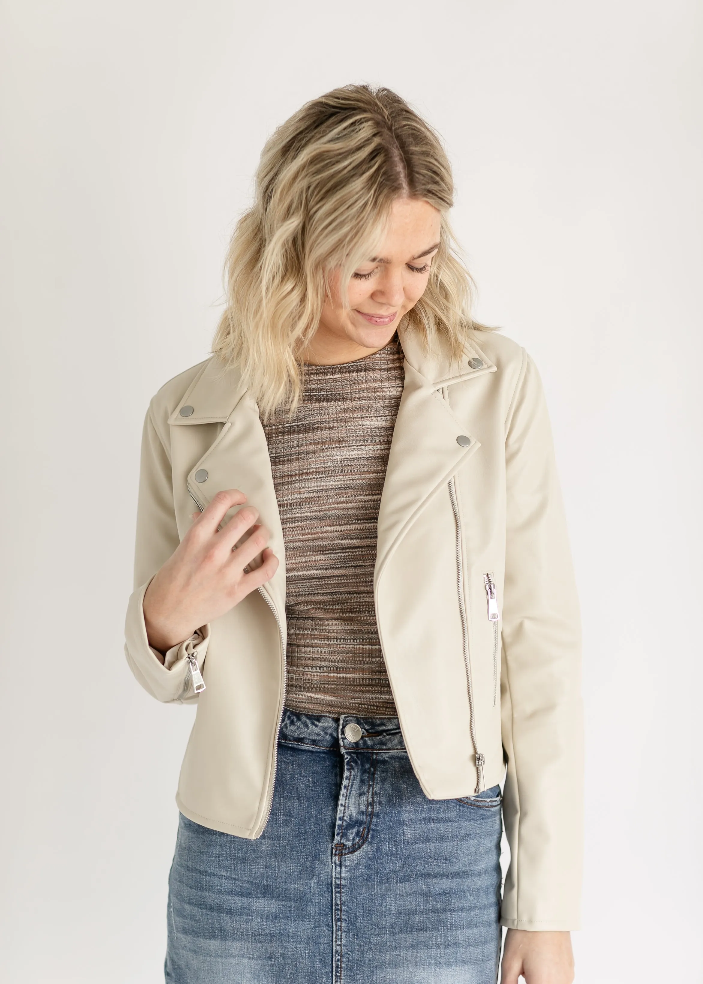 Steve Madden® Nico Ribbed Knit Bodysuit - FINAL SALE