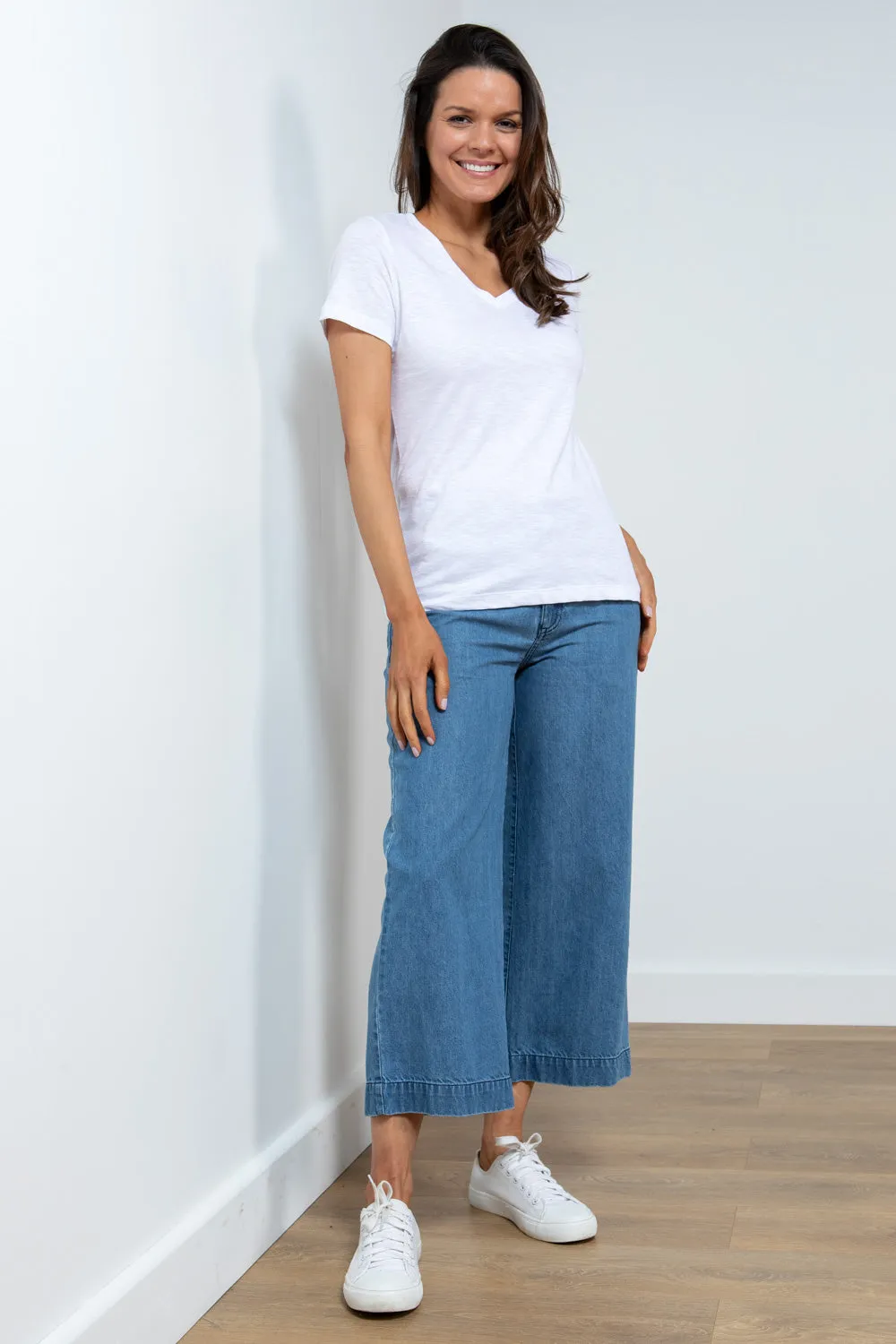 Victoria T-shirt