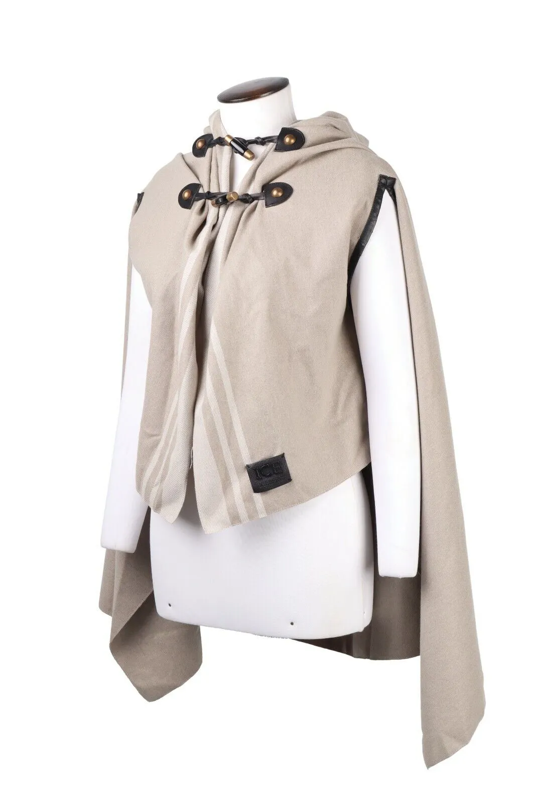 Women's ICEBERG Ivory Beige Wool Cape Jacket One Size ( XS )